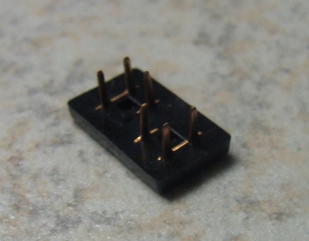 ROCO 100644 Brückenstecker 8 polig