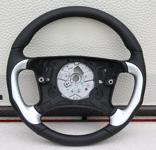 ORG. VICTOR LENKRAD BMW E36 E39 E38 E31 ALU NEU