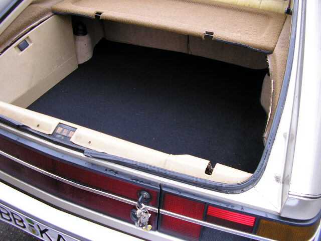 Kofferraummatte Teppich Matte passend für Opel Monza / GSE