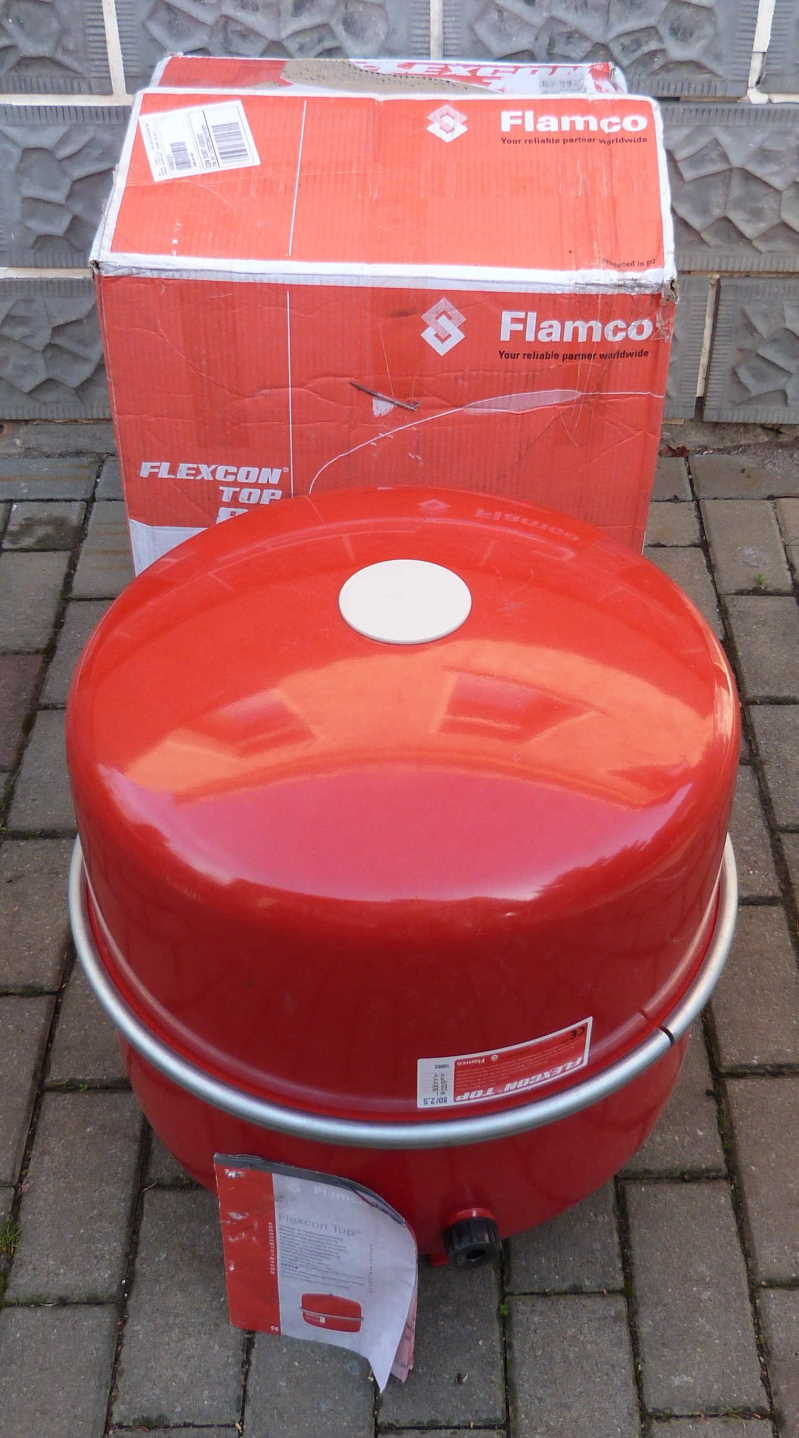 Ausdehnungsgefäß Flexcon Top, 80 Liter, leichte Kratzer  (8661#