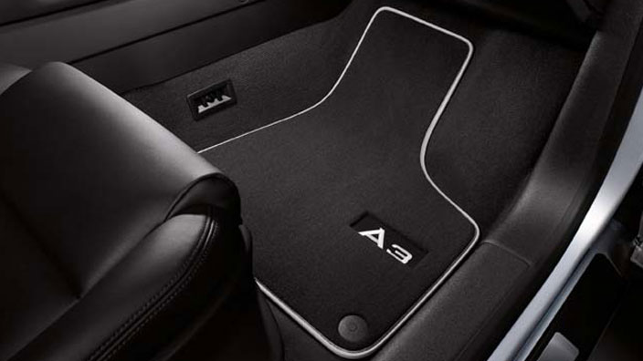 2x Original Audi Premium Velour Textile Floor Mats Set Front for
