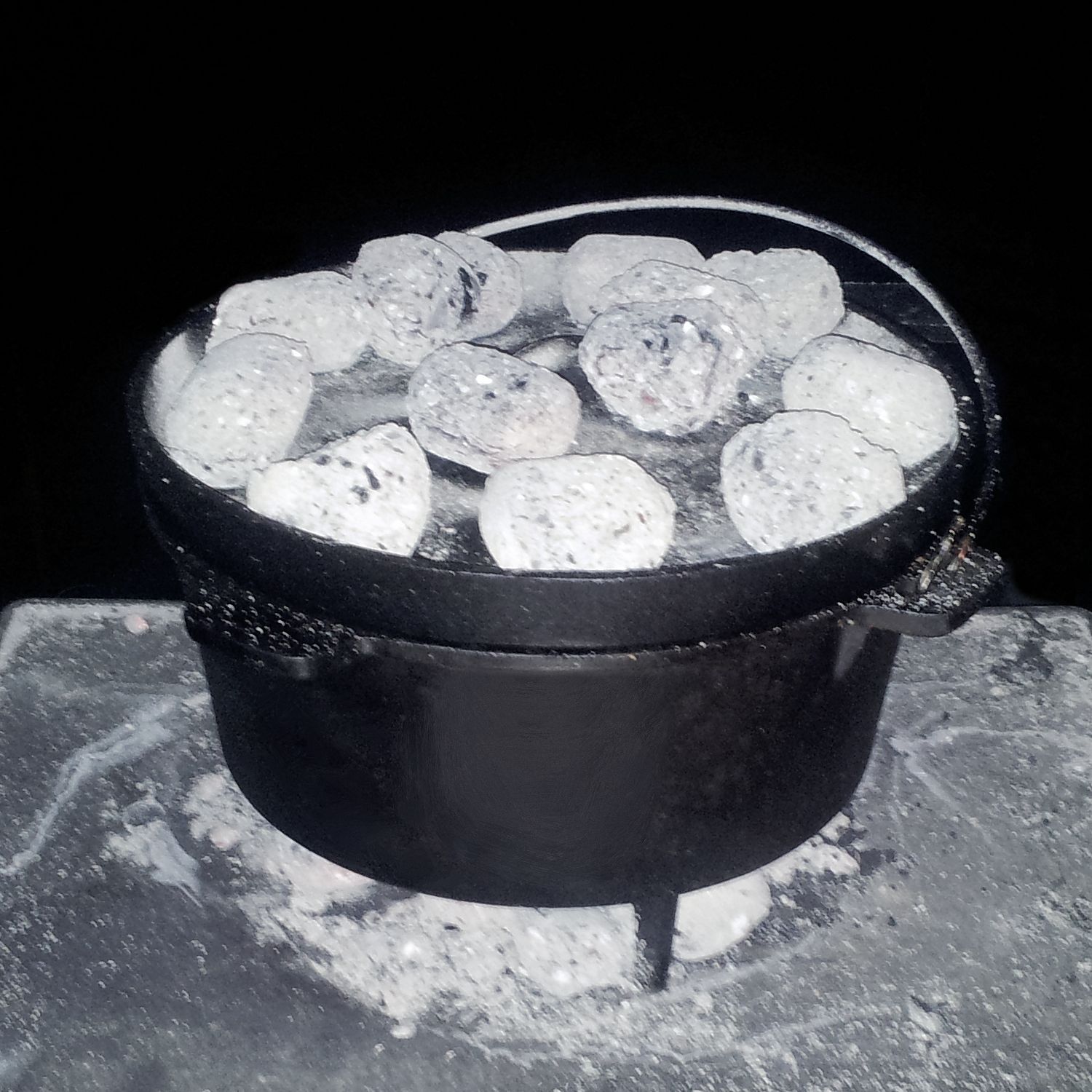 BBQ-TORO Dutch Oven Gusseisen Kochtopf