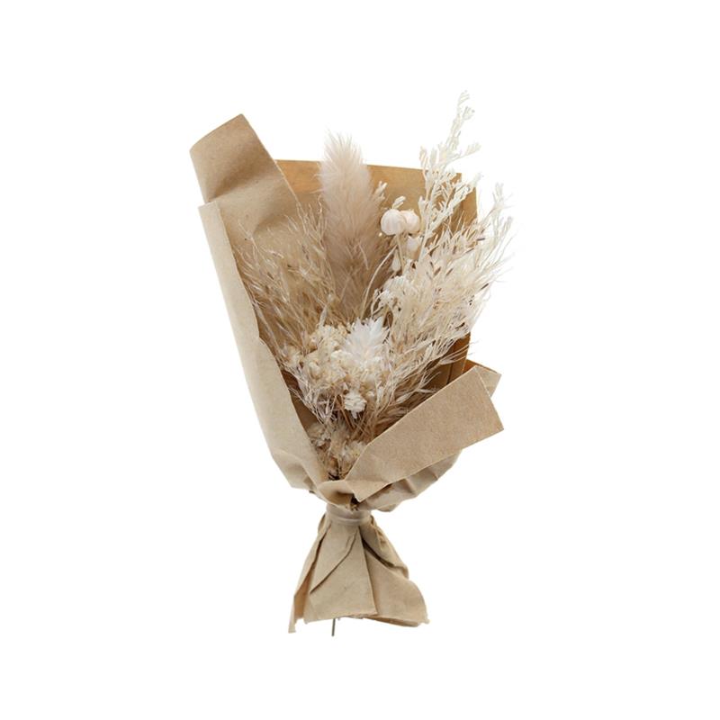 Kleiner Trockenblumenstrauß