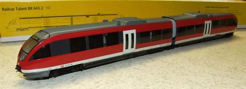 BRAWA 44018 Triebwagen Talent BR 643.2 der DB AG H0 DC