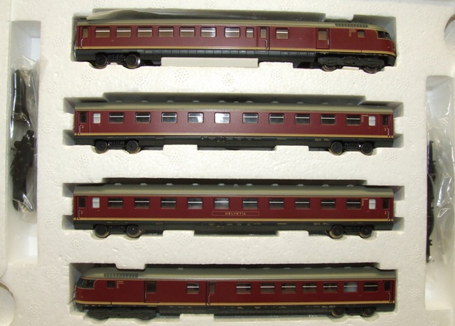 ARNOLD SPUR N HN 2001 Triebwagen VT 08.5 Helvetia 4 tlg