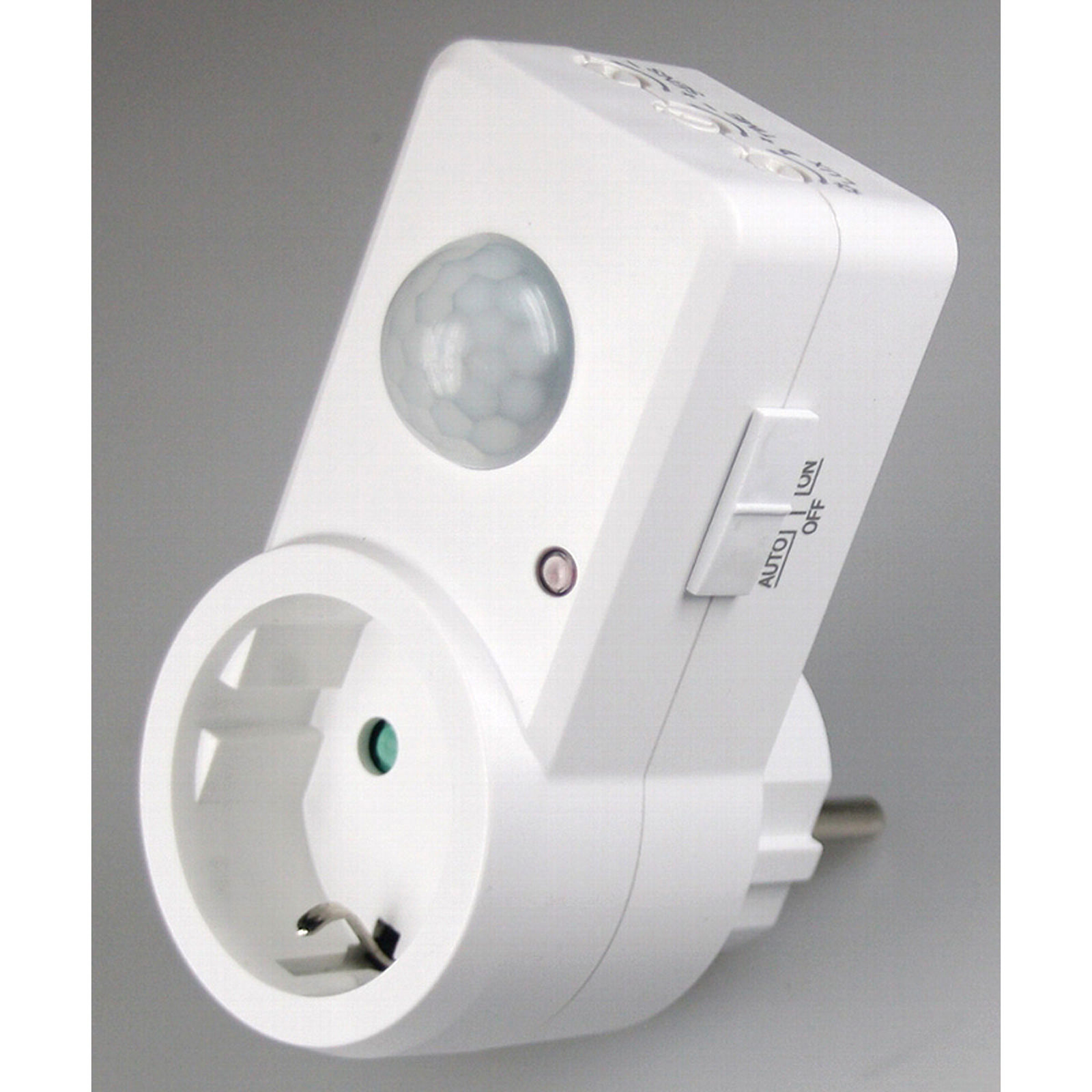 Steckdose mit Bewegungsmelder Zwischenstecker 120° max. 9m 1200W IP20 ON / OFF eBay