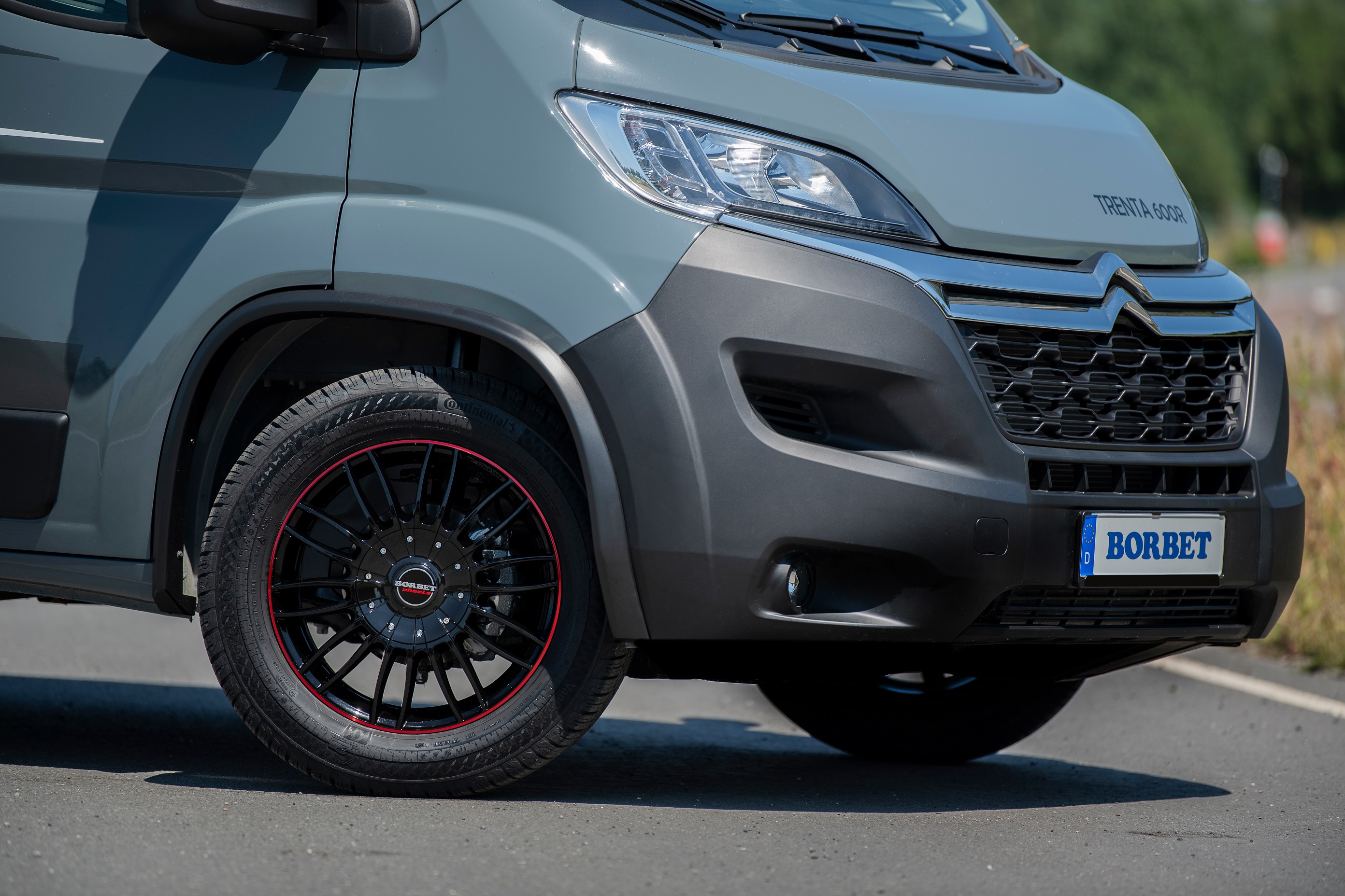 für Peugeot Boxer Y 250 Vorderachse Borbet Radlaufverbreiterung Kotflügelverbreiterung AVO-RL-FD-250VA