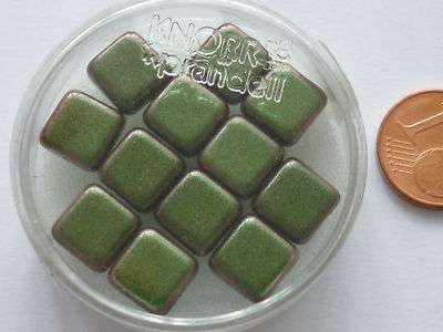 Glas Perlen Quadrat 8x8 mm  grün Metallic zum Basteln 12 Stück