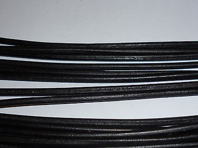 Lederband 1 Meter schwarz ca 1,5 mm für Ketten Ziegenrundriemen