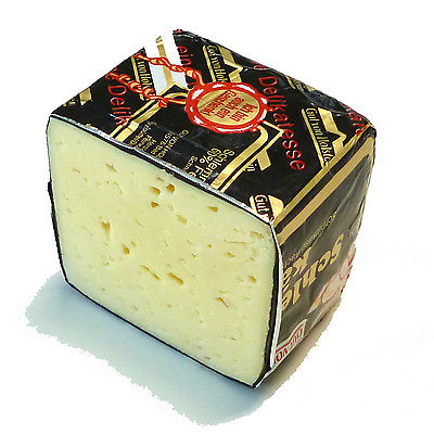 Schlemmerkäse halbiert ca 350g Gut von Holstein Käse Tilsiter Cheese