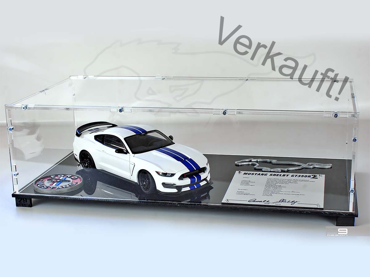 29-design: Ford Mustang Shelby GT350R With Display Case 1:18