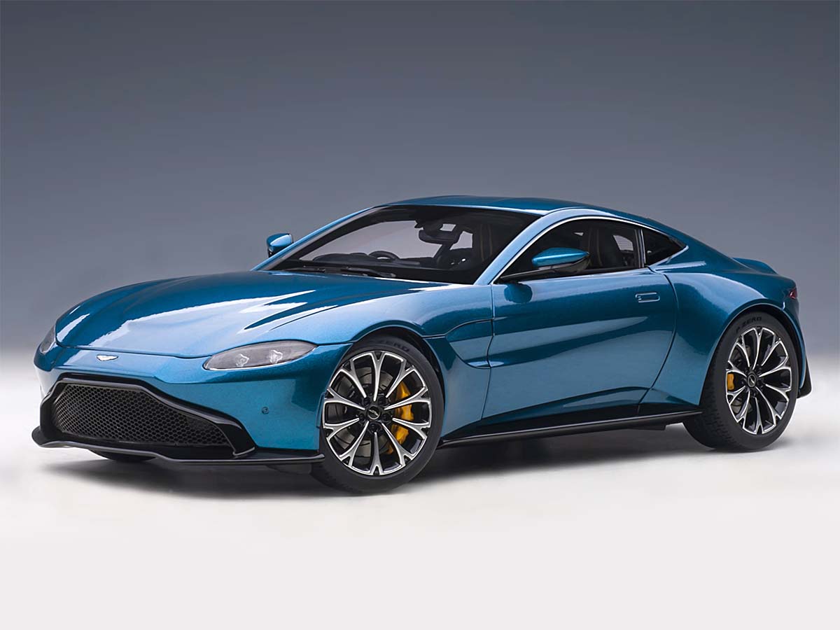 AUTOart Aston Martin Vantage 2019 Ming Blue 1:18 70278