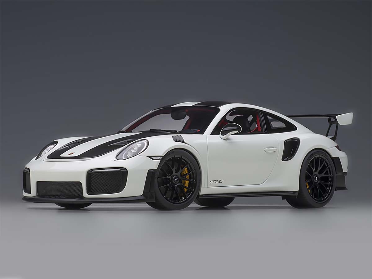 AUTOart Porsche 911(991.2) GT2 RS Weissach Package 2017 White 1:18 78171