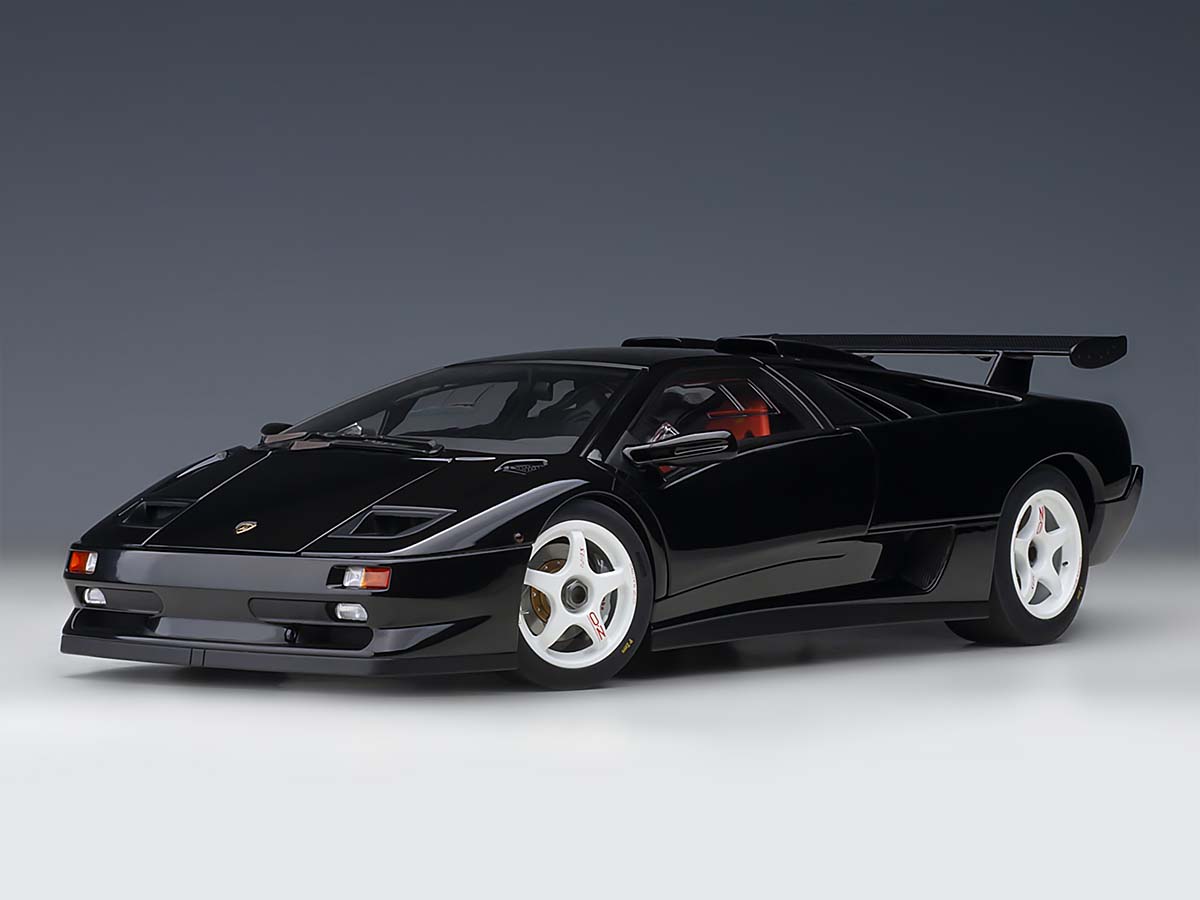 AUTOart Lamborghini Diablo SV-R 1996 Schwarz 1:18 79146