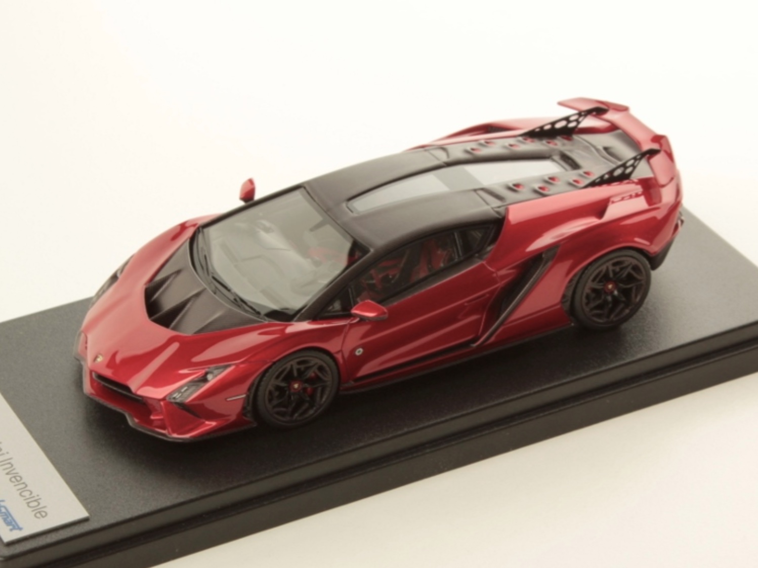 Looksmart Lamborghini Invencible 2023 Rosso Efesto 1:43 LS547A
