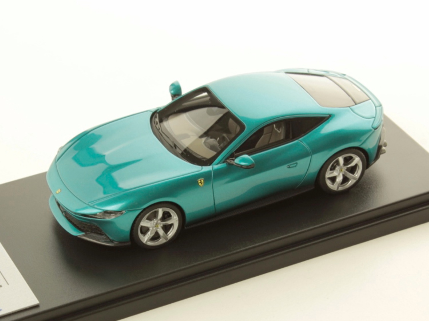Looksmart Ferrari Amalfi Verde Costiera 1:43 LS560A