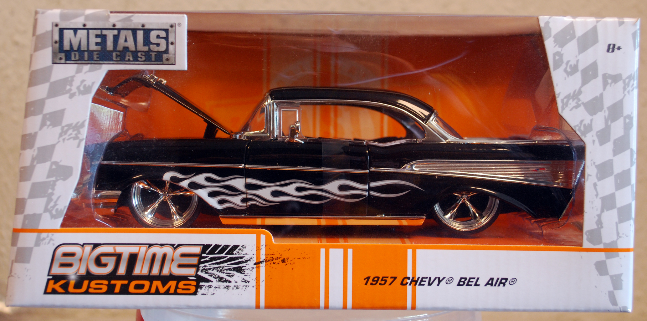 1957 Chevrolet Bel Air Big Time Customs 124 Jada Toys 99965