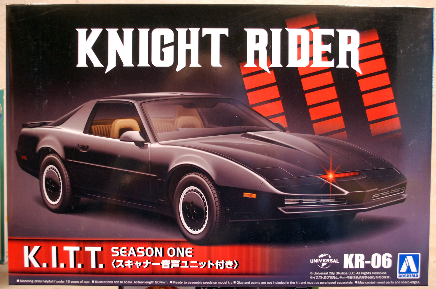 Aoshima 065600 1982 Pontiac Firebird Knight Rider K.I.T.T. Season One w. LED