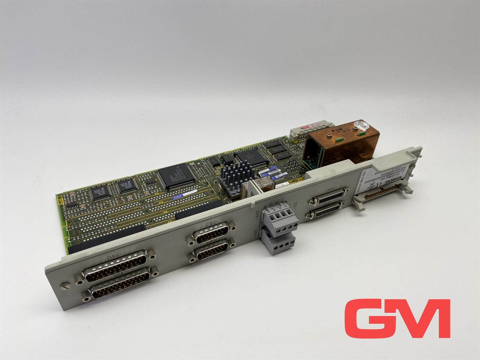 6SN1118-0DM13-0AA1 Siemens, Servomotors & Servo Drives