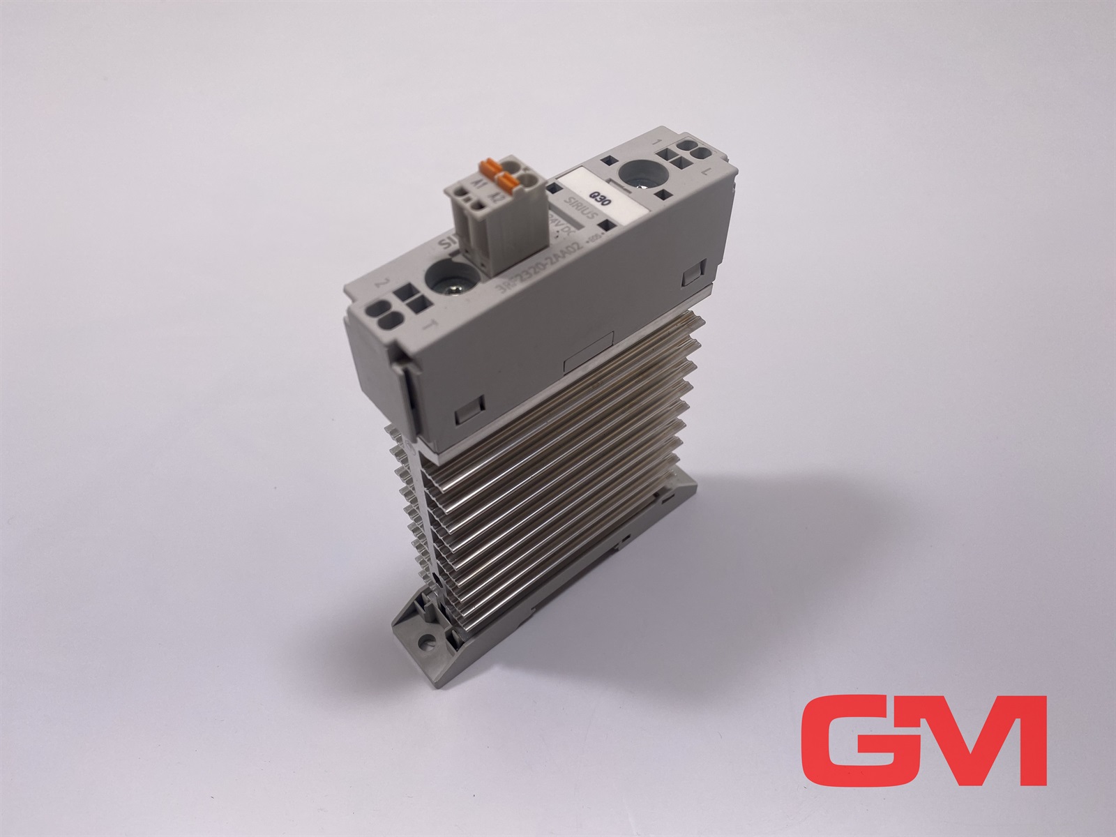 Siemens 3RF2320-2AA02 24-230V, 22MM SSZP CON, 20A, SPRG, 24VDC — Contactors & Relays