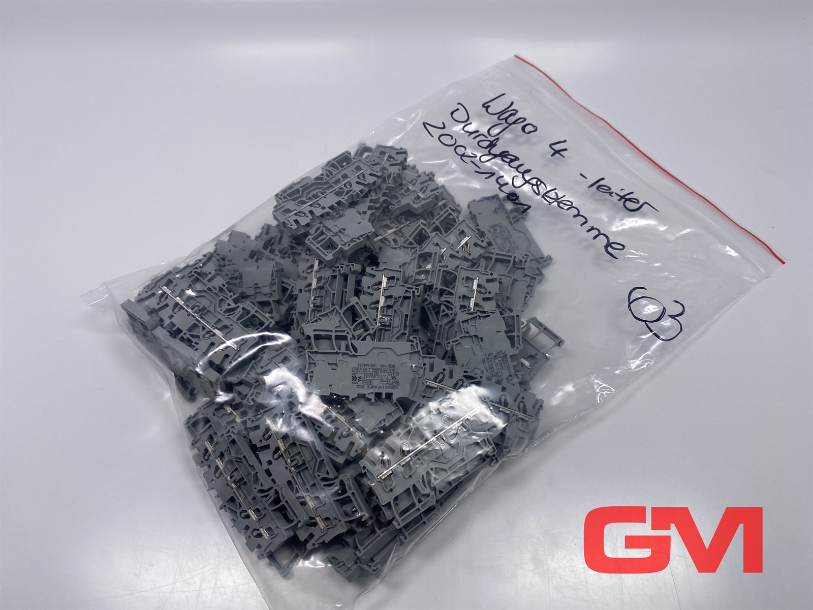 Wago 2002-1401 TOPJOB®S feedthrough terminal block; rail mount; 4-conductor; 5.2 mm wide; gray — Terminal Blocks