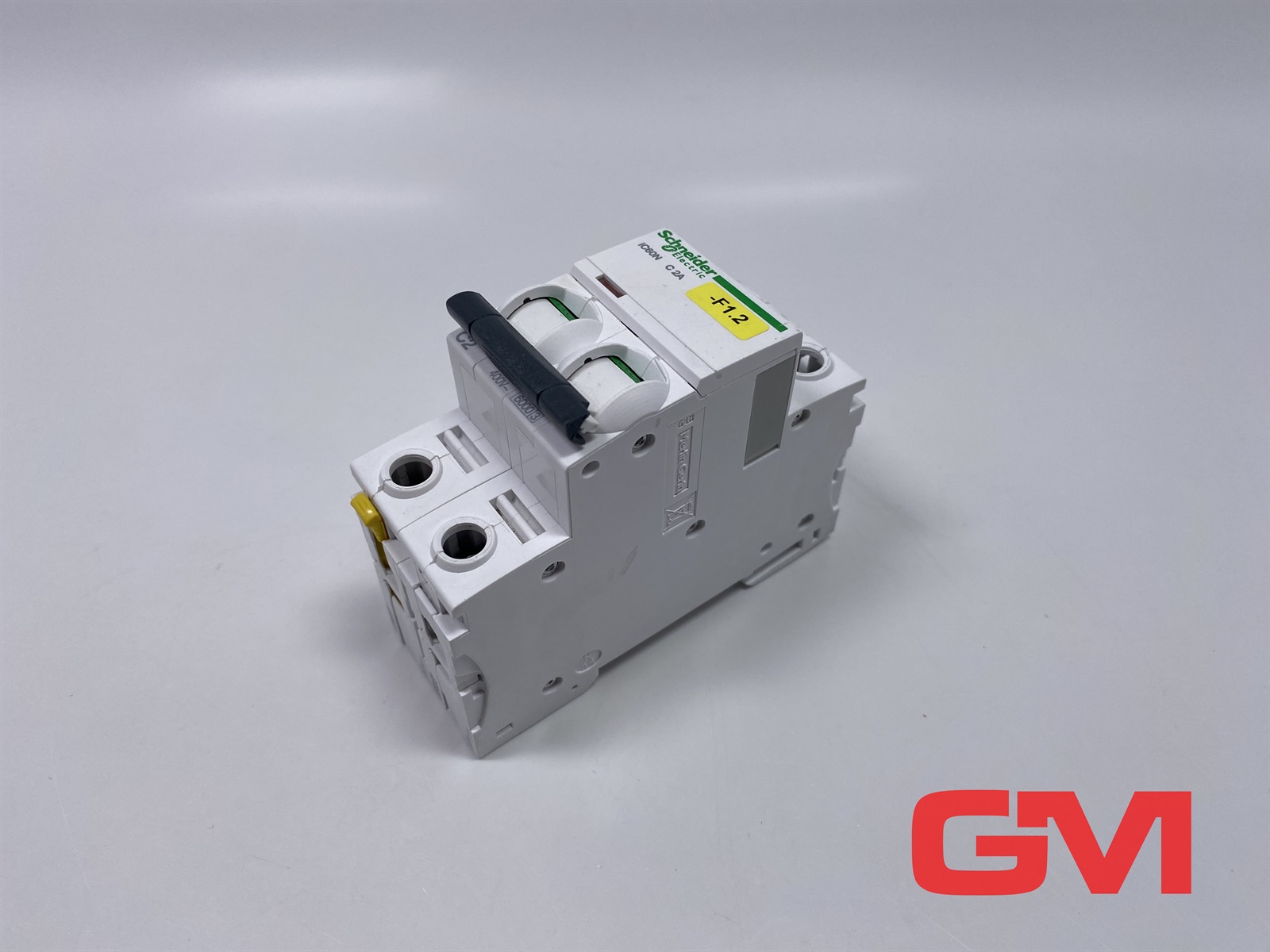A9F04202 Schneider Electric, Interruptores automáticos y fusibles
