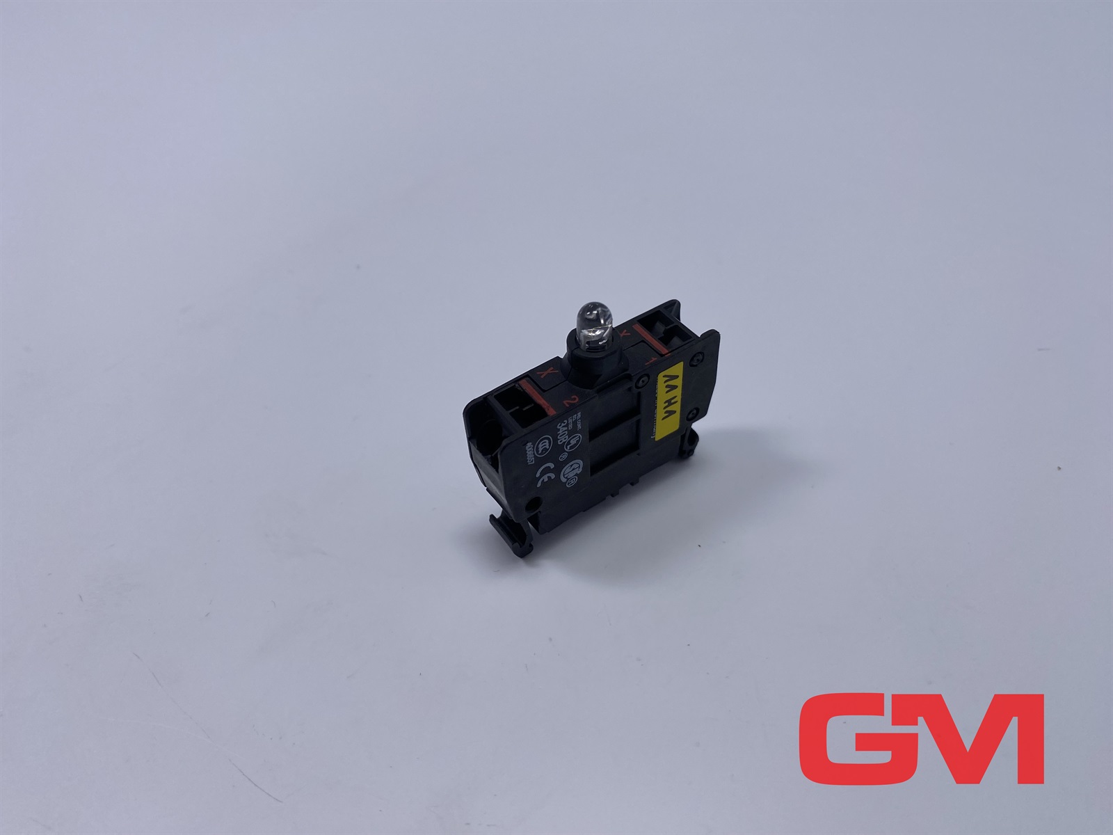 KLOCKNER MOELLER 216573 K-M Compact Circuit Breaker - High Voltage Protection — General Accessories