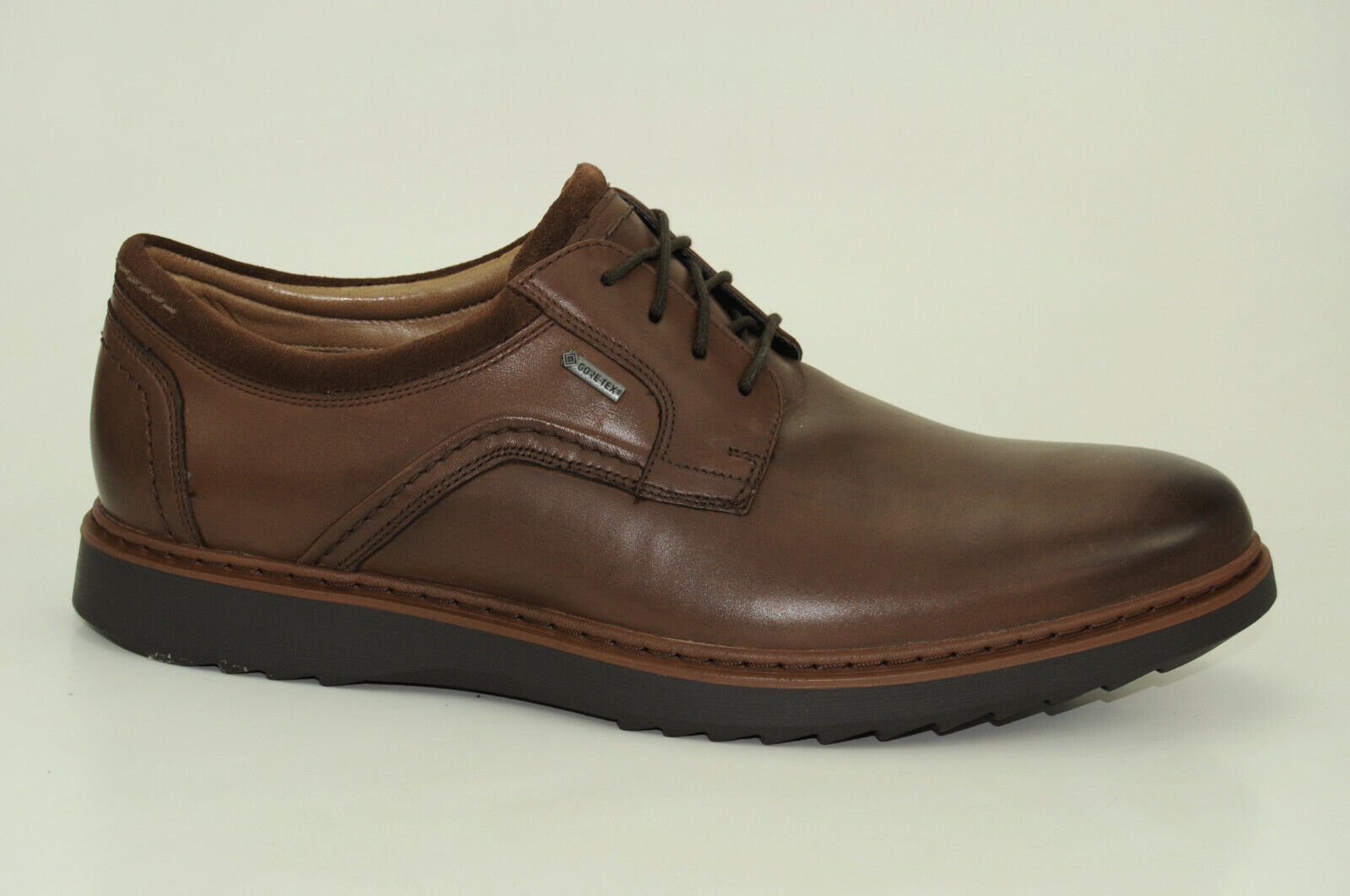 Clarks Un Geo Lace GTX Halbschuhe Gore-Tex Herren Schnürschuhe 261380417