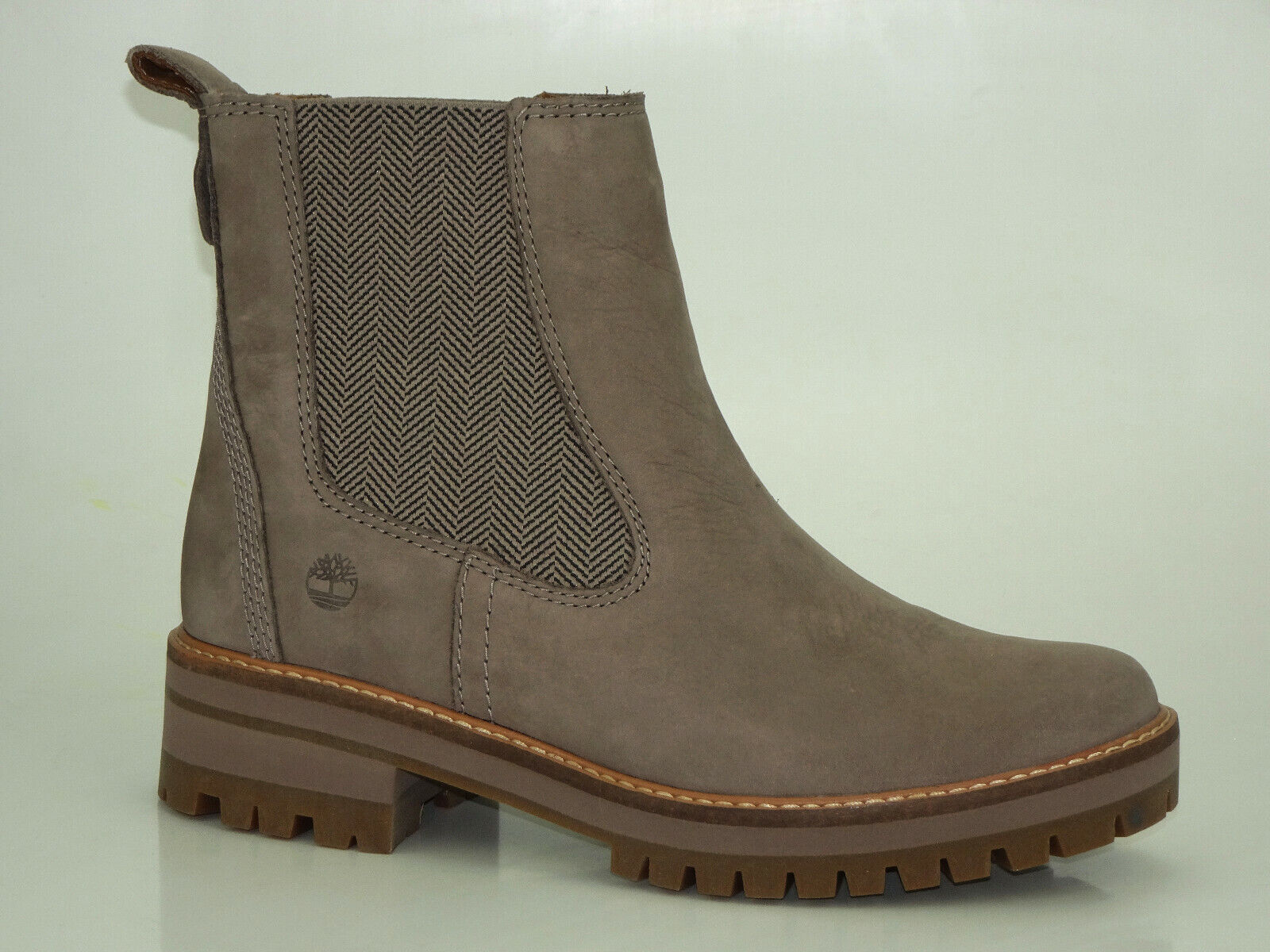 Timberland Courmayeur Valley 6 Inch Chelsea Boots Damen Stiefel Schuhe A1RRK Größe EUR 42 US 11