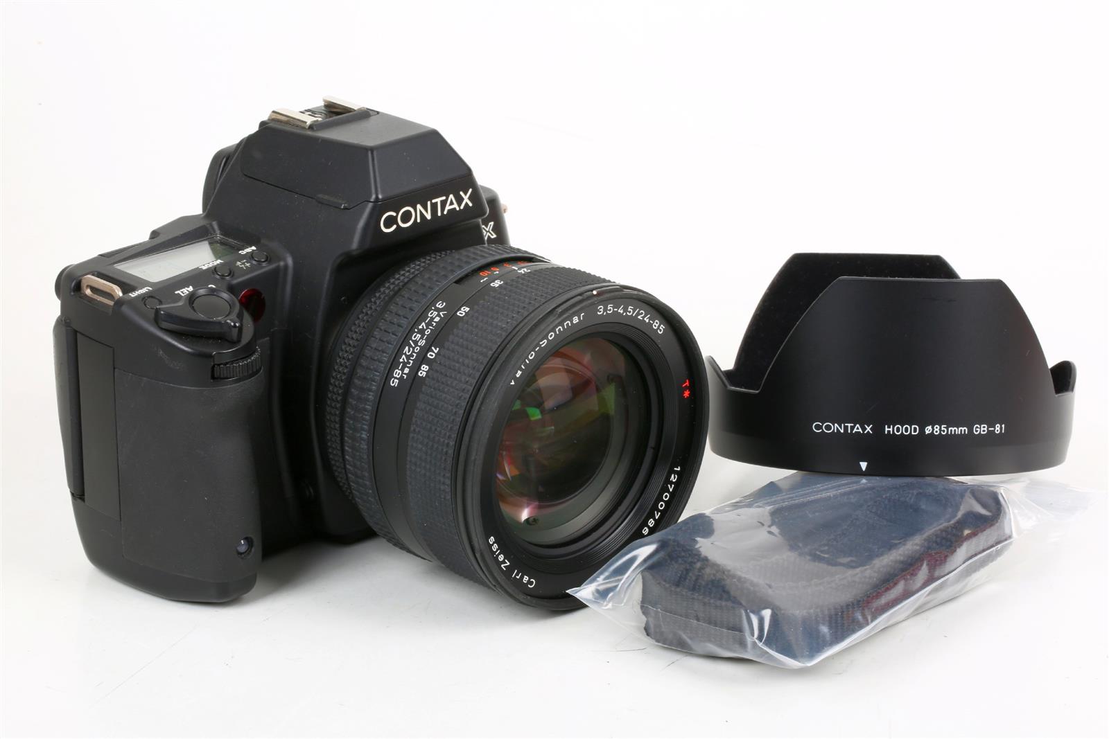 Contax NX Gehäuse mit 28-85mm/3.5-4.5 T* Vario-Sonnar Carl Zeiss 004257 heidi-foto