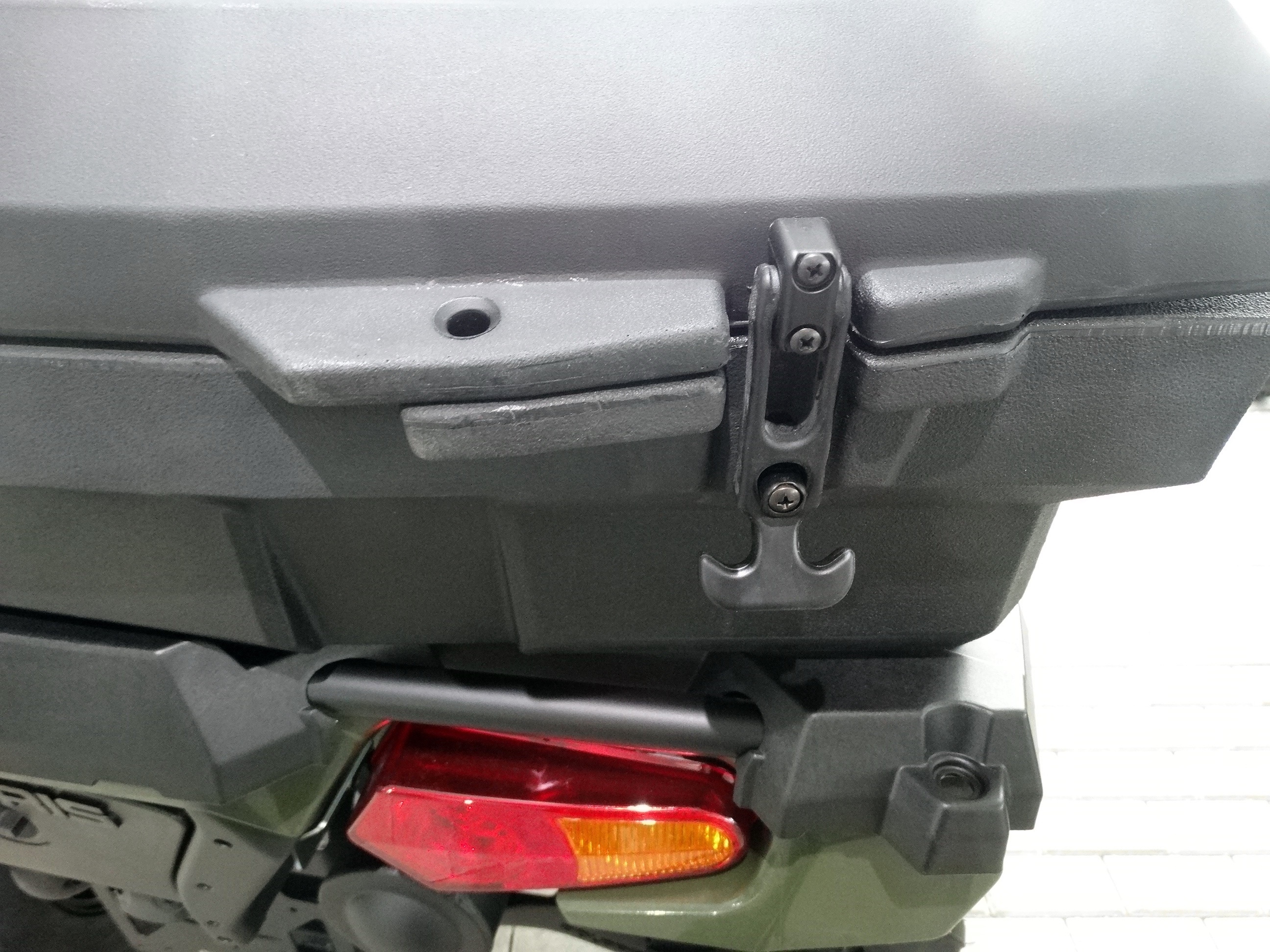 Polaris Lock & Ride Rear Cargo Box Koffer hinten für Sportsman 450 570