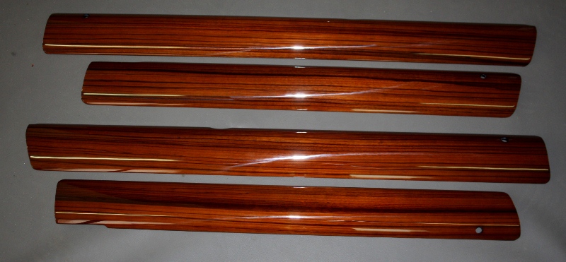 TÜRTEILE HOLZSATZ ECHTES ZEBRANO HOLZ W123 NEU RARITÄT