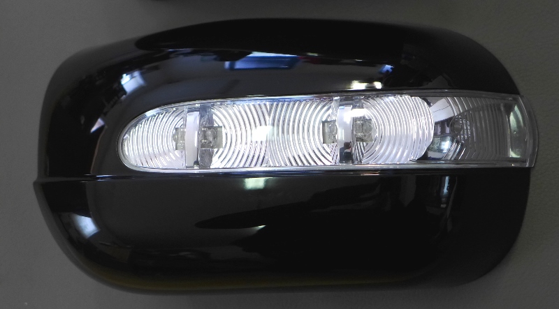 W210_00ON_SCHWARZ2.JPG