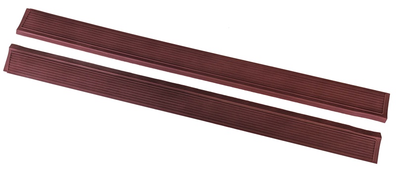 einst_r107_burgundy2.jpg