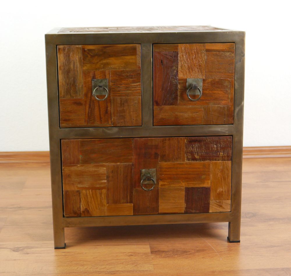 Nachtschrank aus Metall und alt recyclt Teakholz, Kommode, Java,Tisch