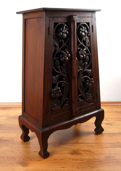 Asiatischer Holzschrank, Schnitzerei, Kommode,Nachtschrank (Handarbeit