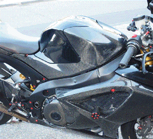 Suzuki Carbon Seitenteile Tank GSX R 1000 K7 K8