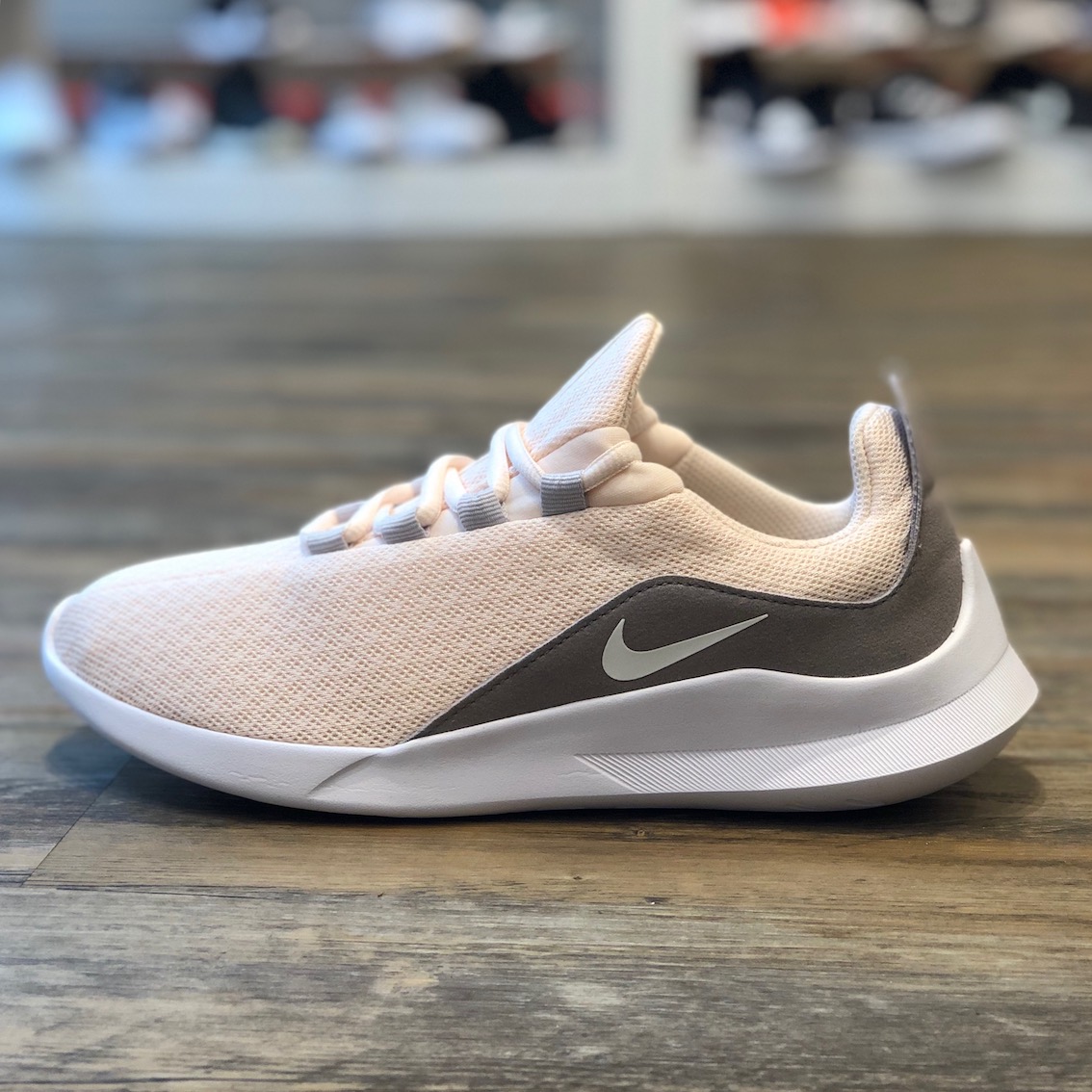 Details zu Nike Viale Gr.39 Schuhe Sneaker Damen Free Roshe Air beige AA2185 800 Damen Run Details zu Nike Viale Gr.39 Schuhe Sneaker Damen Free Roshe Air beige AA2185 800 Damen Run