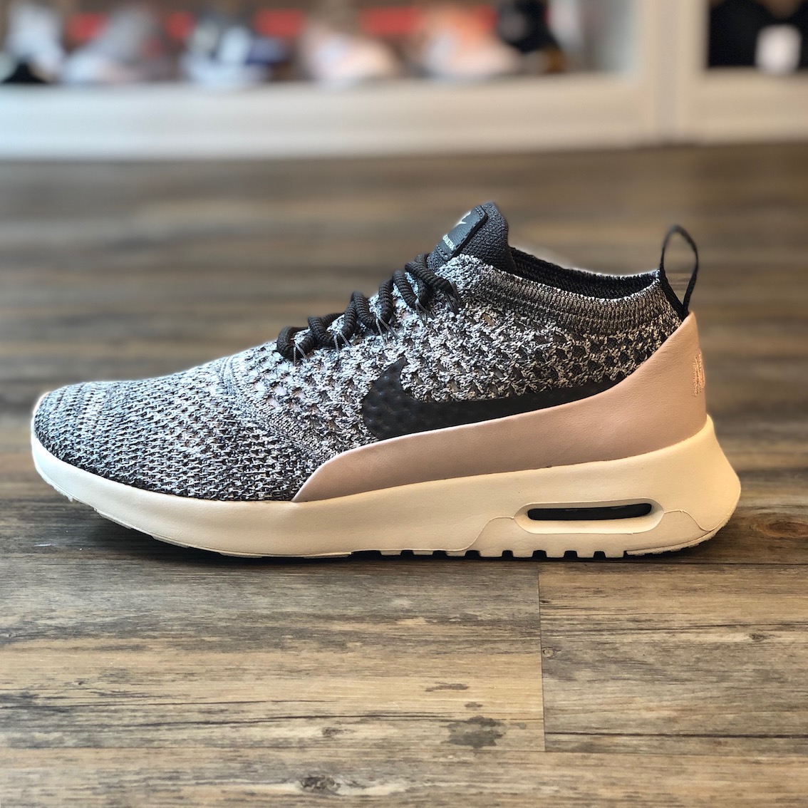Details zu Nike Air Max Thea Flyknit Gr.40 Running Sneaker Schuhe schwarz 270 881175 003 Details zu Nike Air Max Thea Flyknit Gr.40 Running Sneaker Schuhe schwarz 270 881175 003