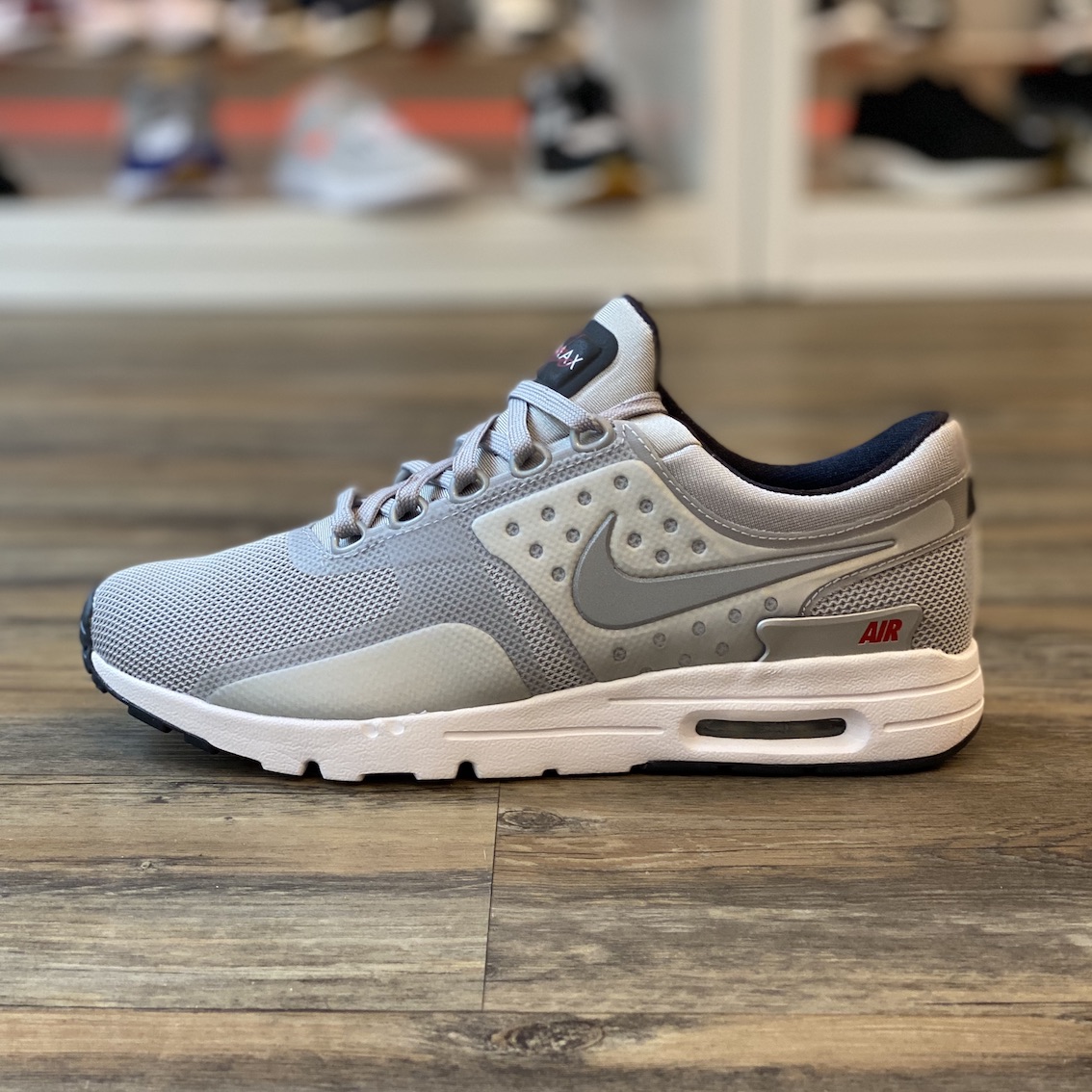 nike air max zero grau