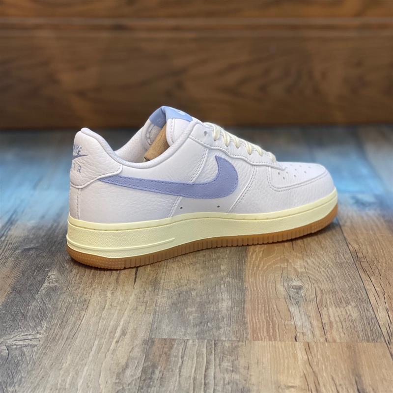 Nike Air Force ´07 Low hellblau FD9867 100 Damen Schuhe